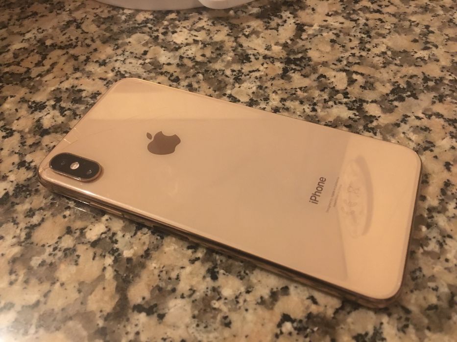 Vendo iphone xs max para peças