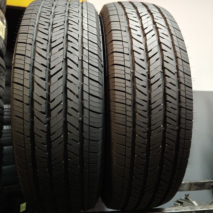 255/70/18 Sprzedam parę opon całorocznych Bridgestone