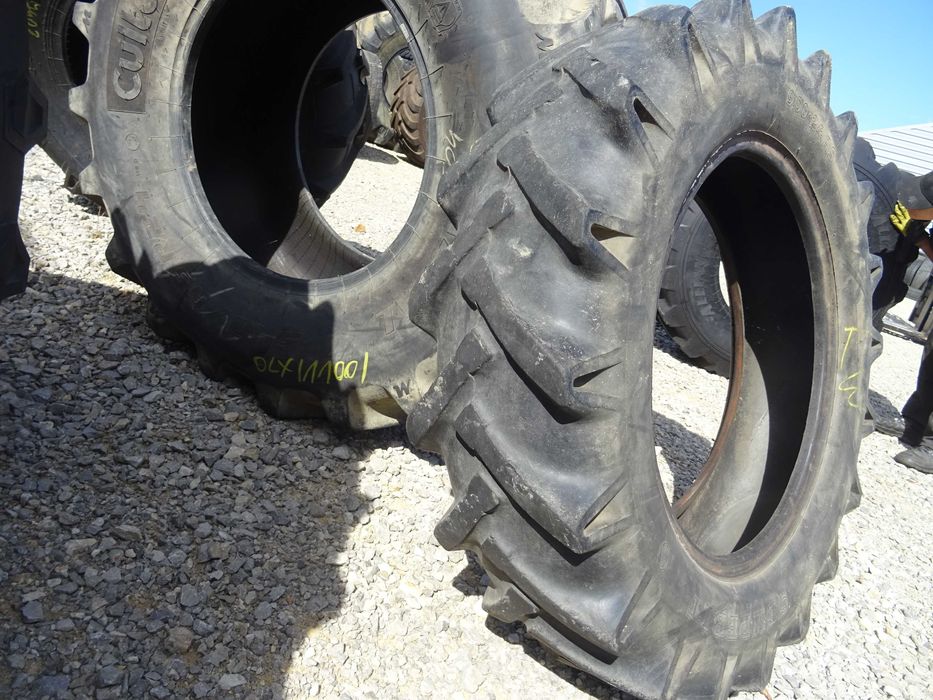 opona 9.00-24 SEMPERIT AS(290 netto)