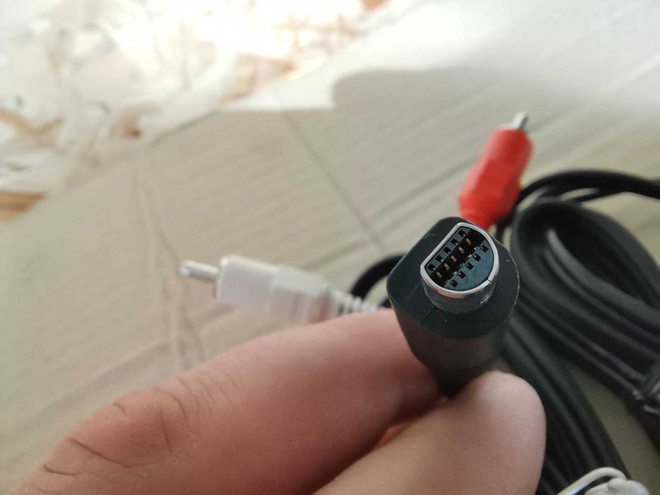 Блок питания Sony для видеокамер