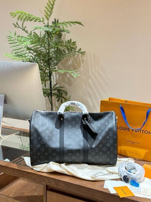 Мужская сумка портфель louis vuitton  дорожня сумка луі дорожная сумка