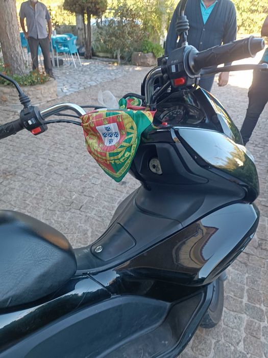 Vende-se mota a bom preço