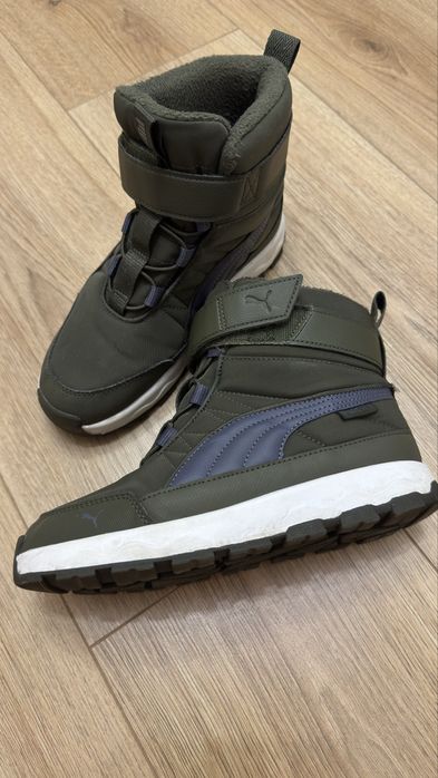 Зимові черевики хлопчика фірми Puma