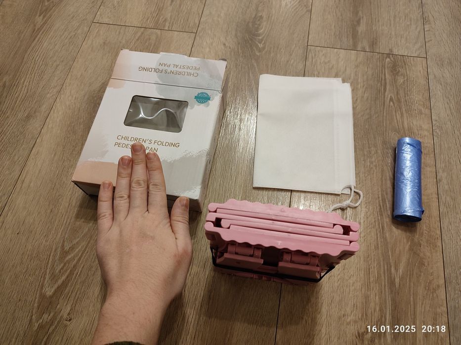 Nowa różowa przenośna toaleta nocnik składany