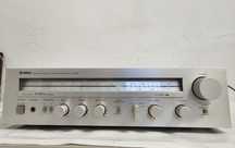 Amplituner Yamaha R-300. Made in Japan