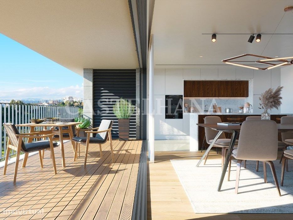 Apartamento T4 duplex com varandas em novo empreendimento em Caxias