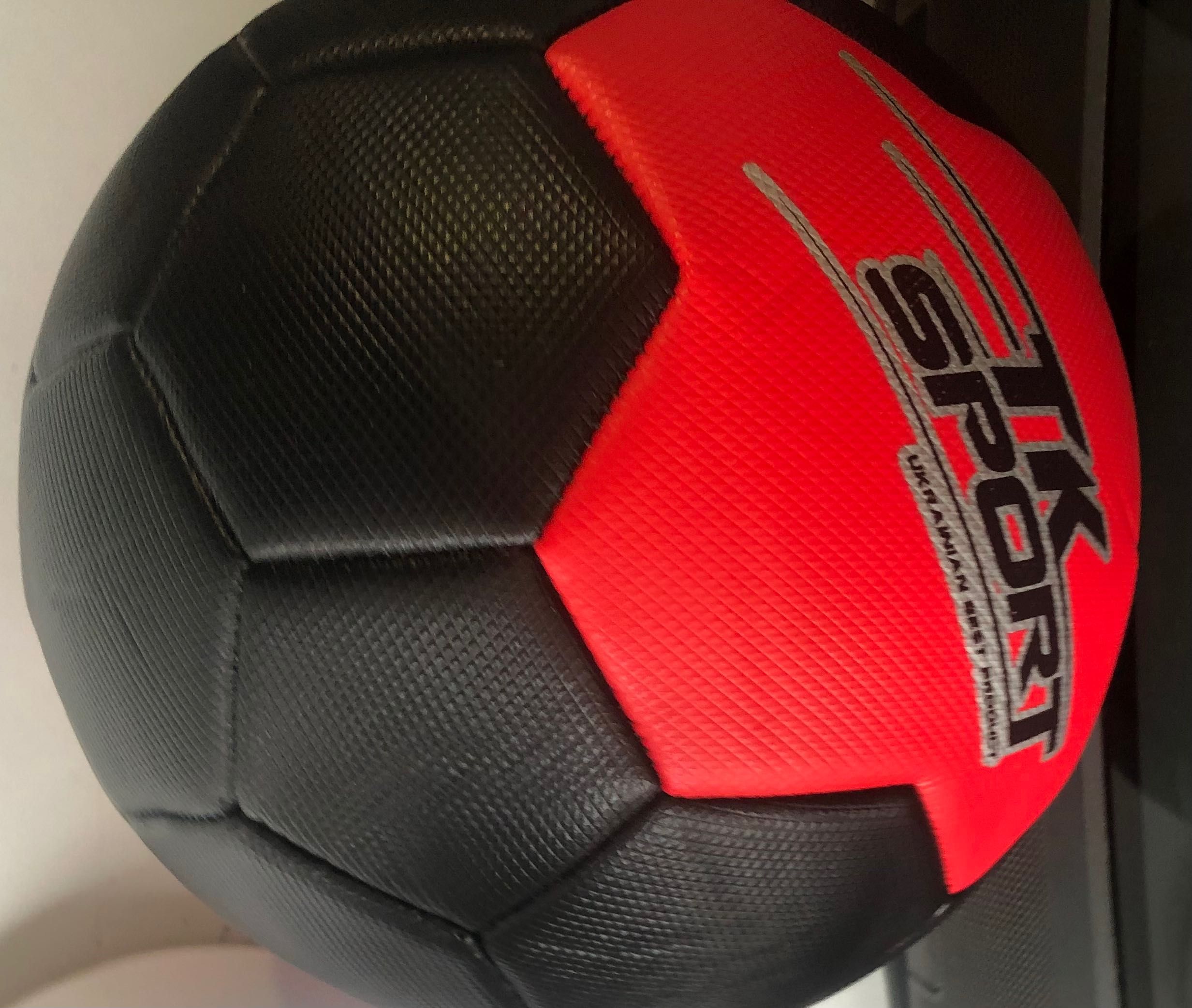 Футбольний м’яч для асфальту PRO 5000