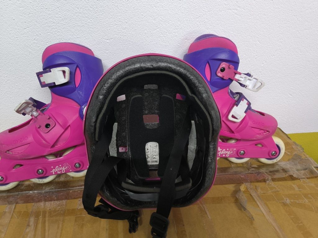 Patins e capacete para criança