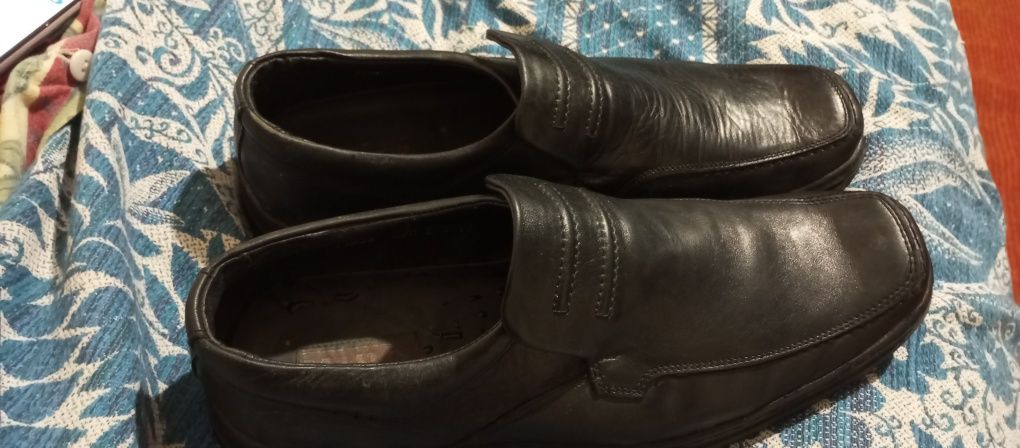 Срочно Туфли мужские черные мида кожа 45р как новые