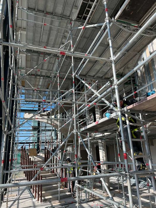 Wypożyczalnia wynajem Rusztowań Rusztowanie Rusztowania elewacyjne