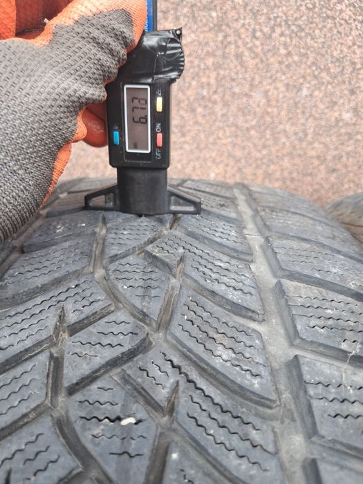 255/45 R19 104V M+S - Goodyear Ultragrip - 24/2021 ~6,7mm- cena =2 szt