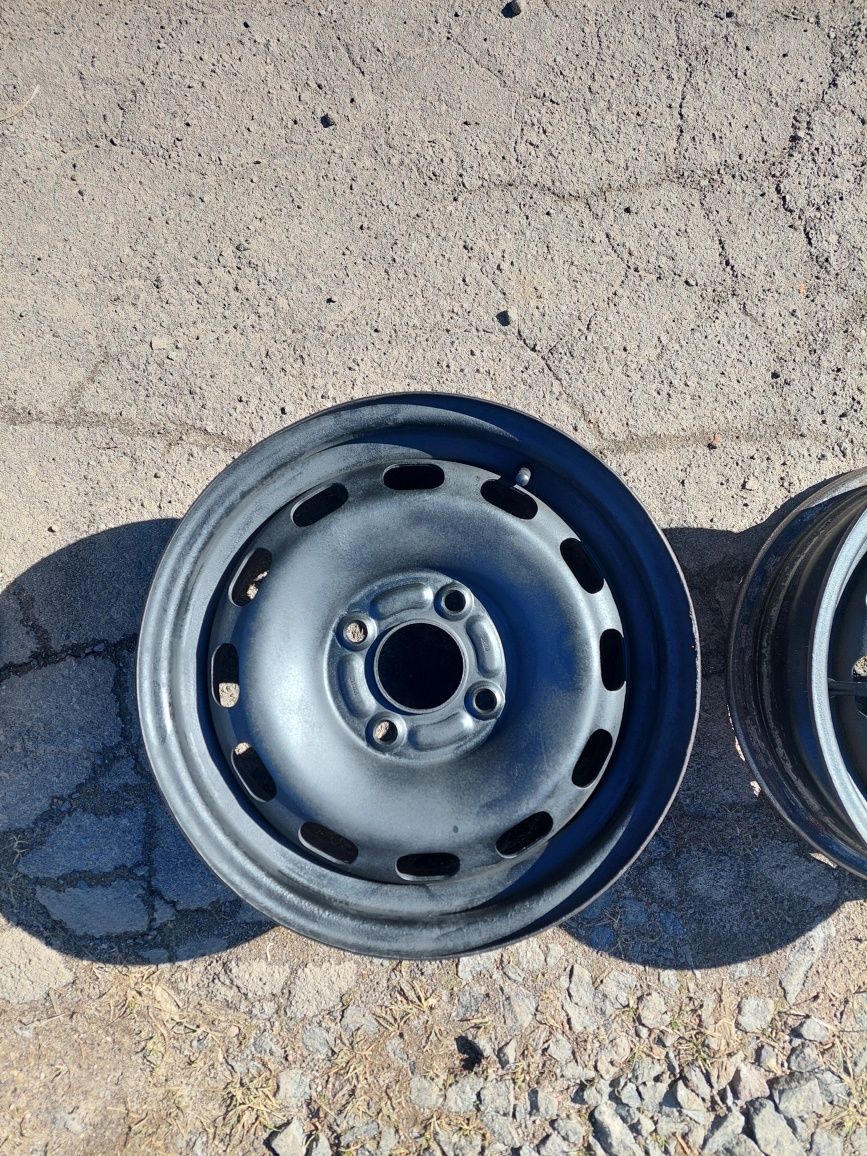 Металеві литі диски r14  14×5.5 ет 37.5. 4×108