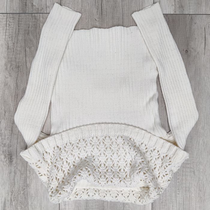 Biały sweter, rozmiar S