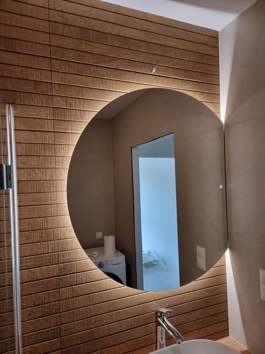 Lustro lazenkowe led