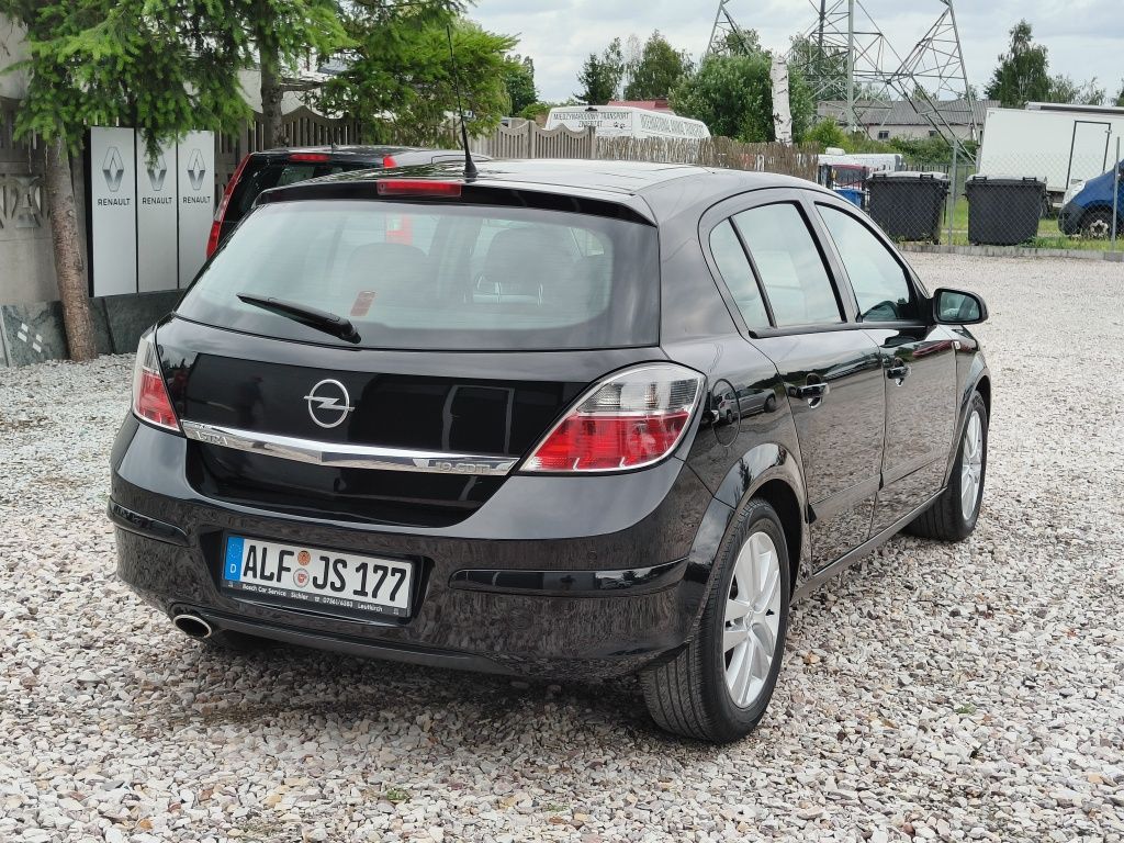 OPEL ASTRA • 1.9 CDTI • Panorama • Czujniki Parkowania • Tempomat