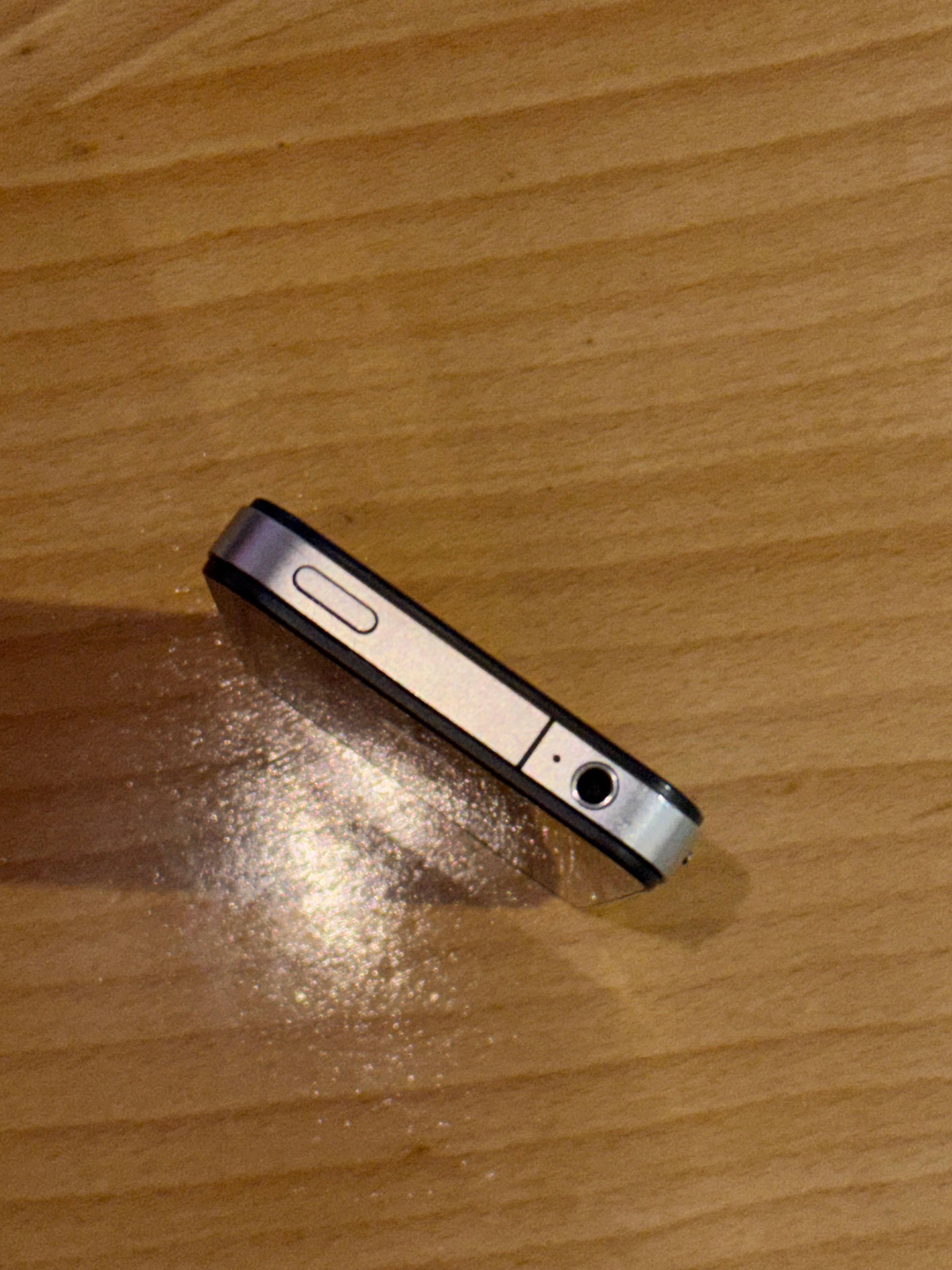 iPhone 4 8GB A1332