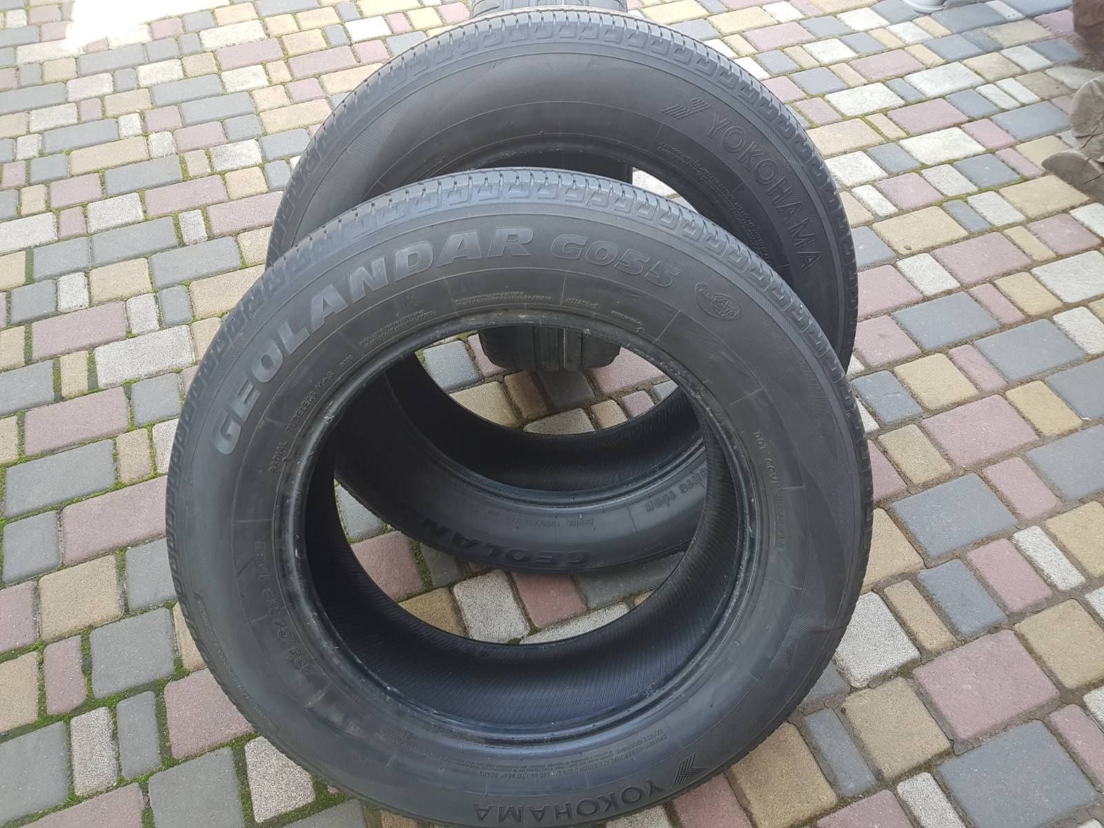 Літня резина Yokohama 235/65 R18 106h