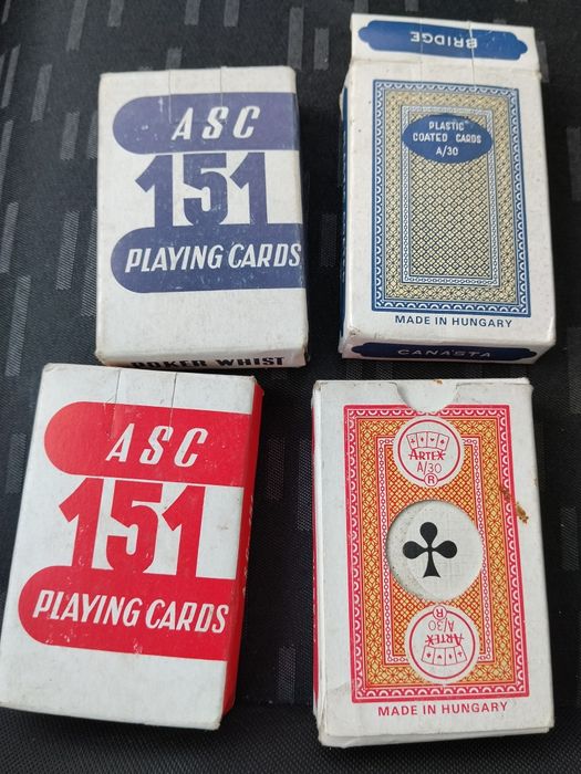 Karty do gry PRL 4 zestawy nie używane zafoliowane Węgry