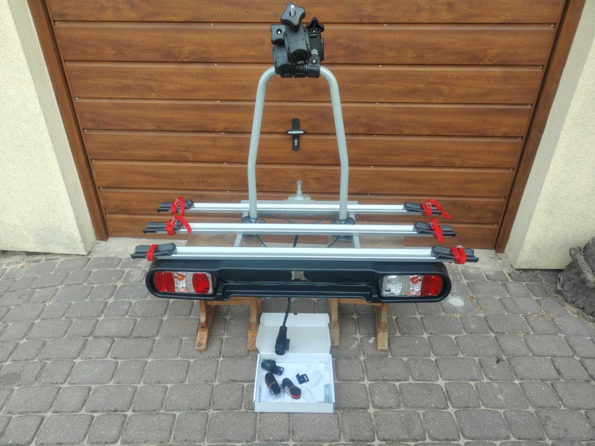 Platforma rowerowa Bagażnik na 3 rowery na hak Uchwyt rowerowy Menabo