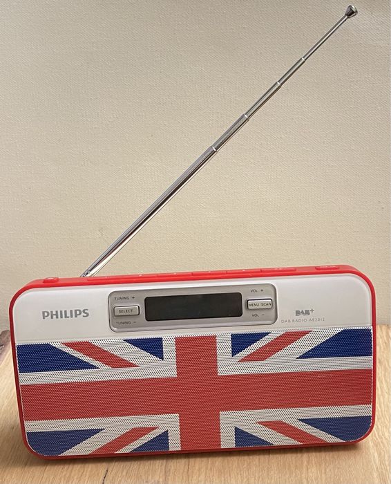 Radio przenośne DAB+ Philips AE2012 England custom