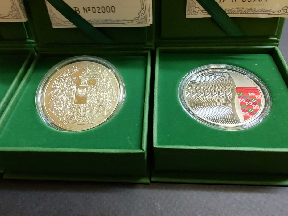 10 гривень Захисниці 2023 року Срібло