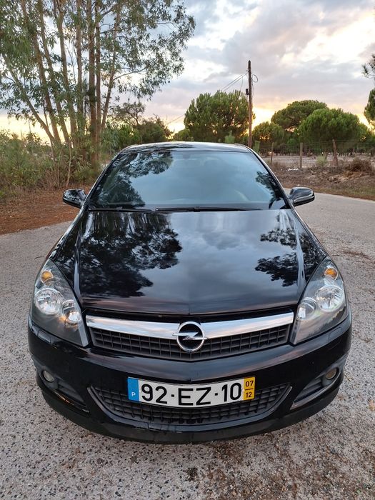 Opel Astra GTC 1.7 CDTI 125cv