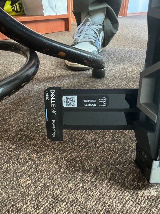 zestaw serwerowy Dell EMC + Juniper + Fortigate + szafa rack 42U