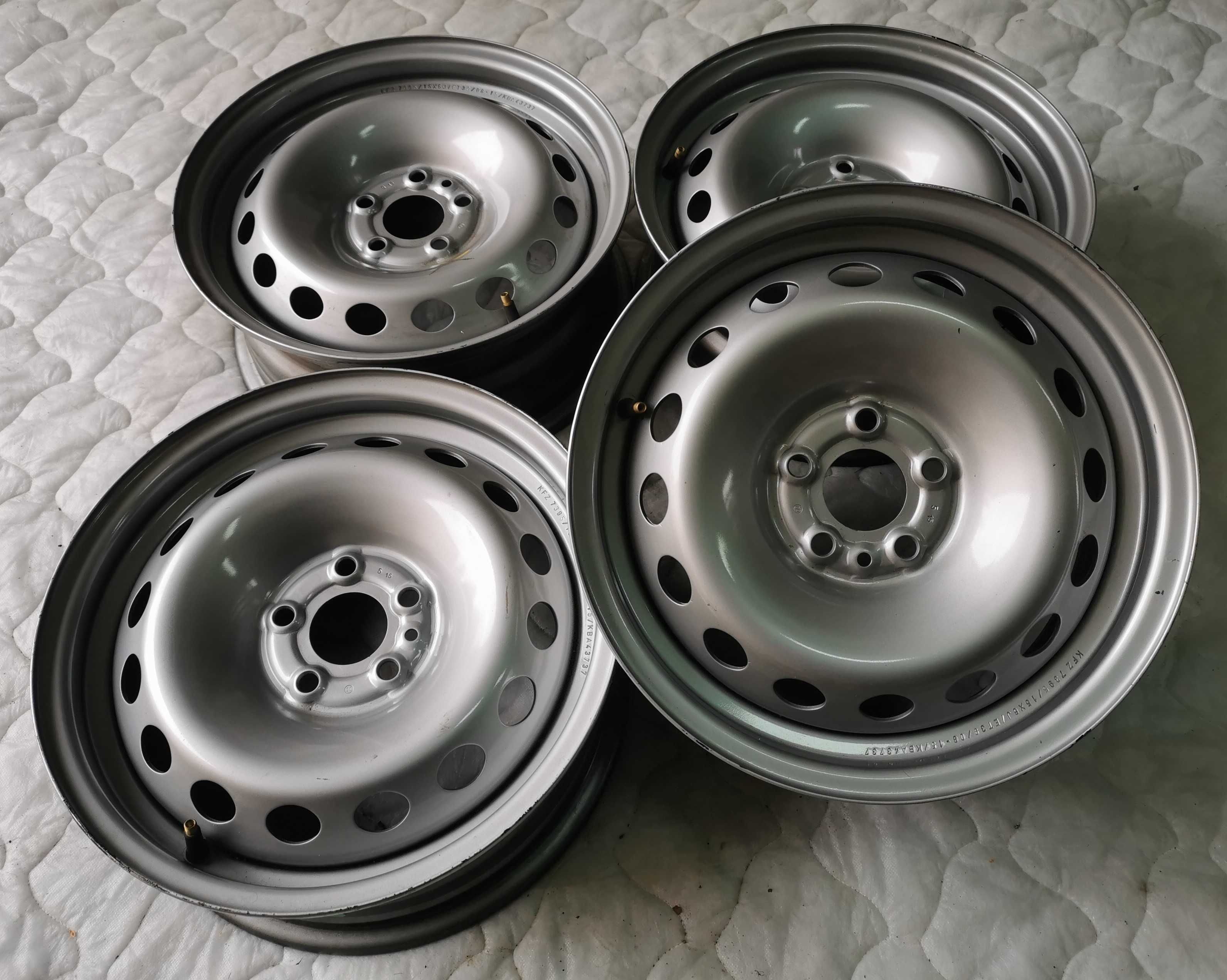 4x felga stalowa 6Jx15 Fiat Doblo Opel Combo 5x98 ET39 nowe Alcar
