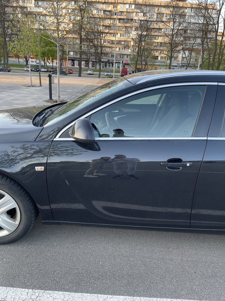 Продам Opel Insignia 2.0 cdti