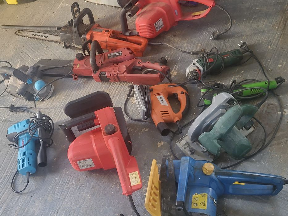 електро інструмент розпродаж з гаража не потрібно. німецький інструмен