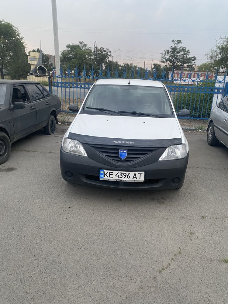 Дача логан в гарному стані