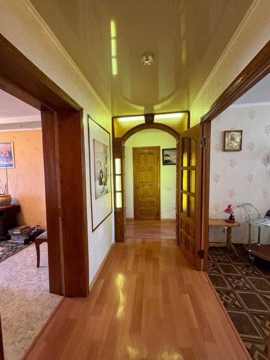 Подол!4к.кв. 300м до пляжу!