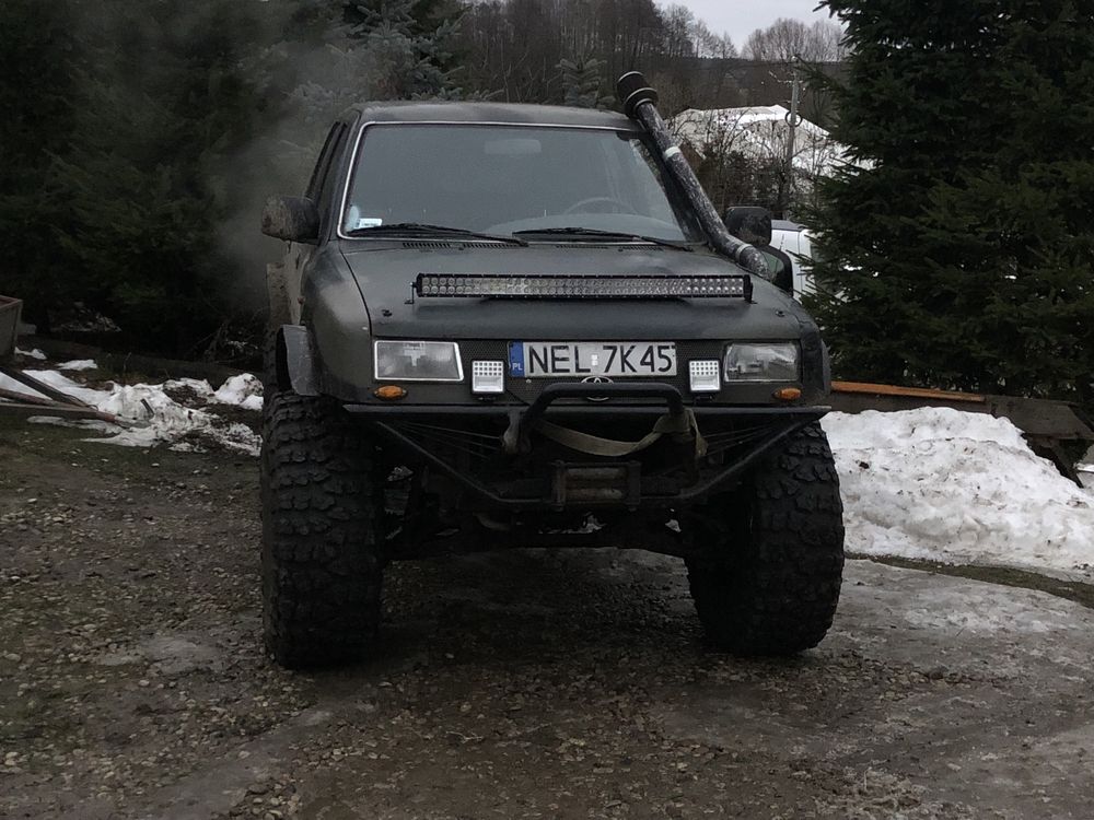 Toyota 4runner hilux land cruiser zmota v8 zamiana cross bus