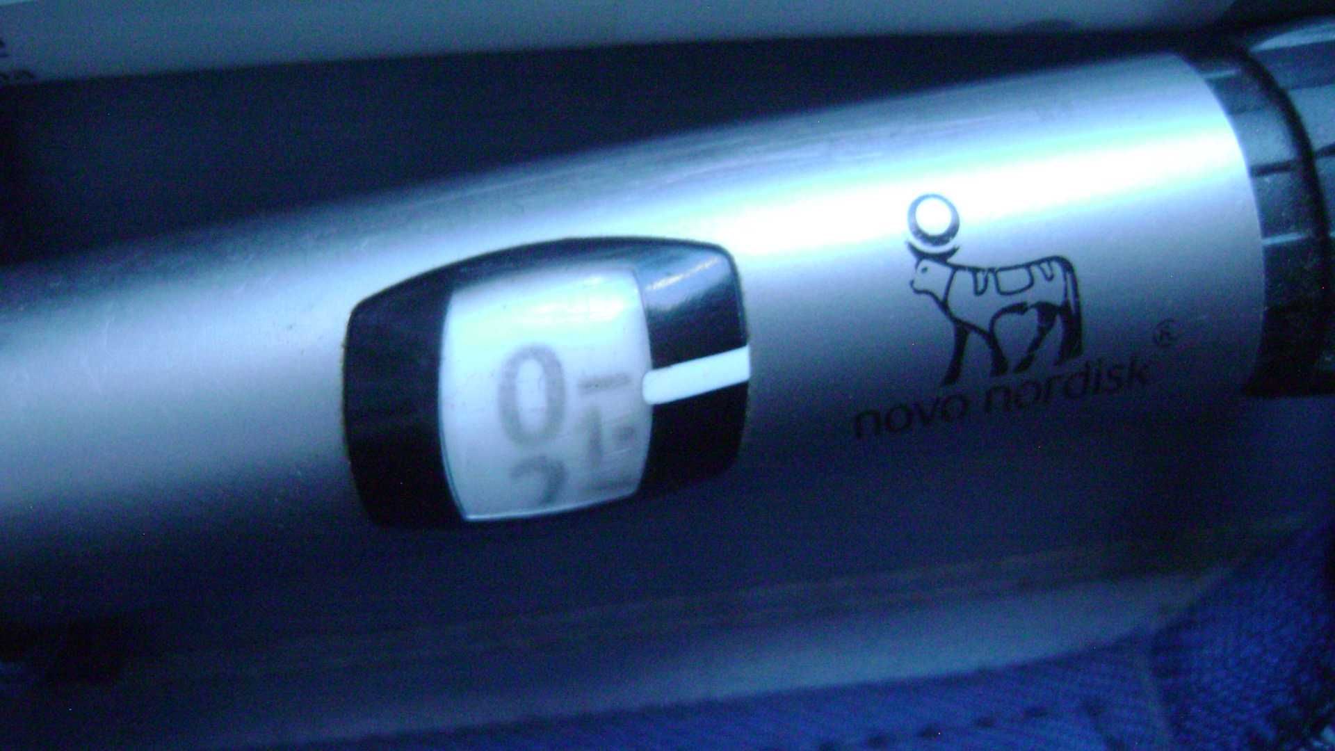 Starocie z PRL - Stare narzędzia = Novo Nordisk = Zestaw 2 przyrządy