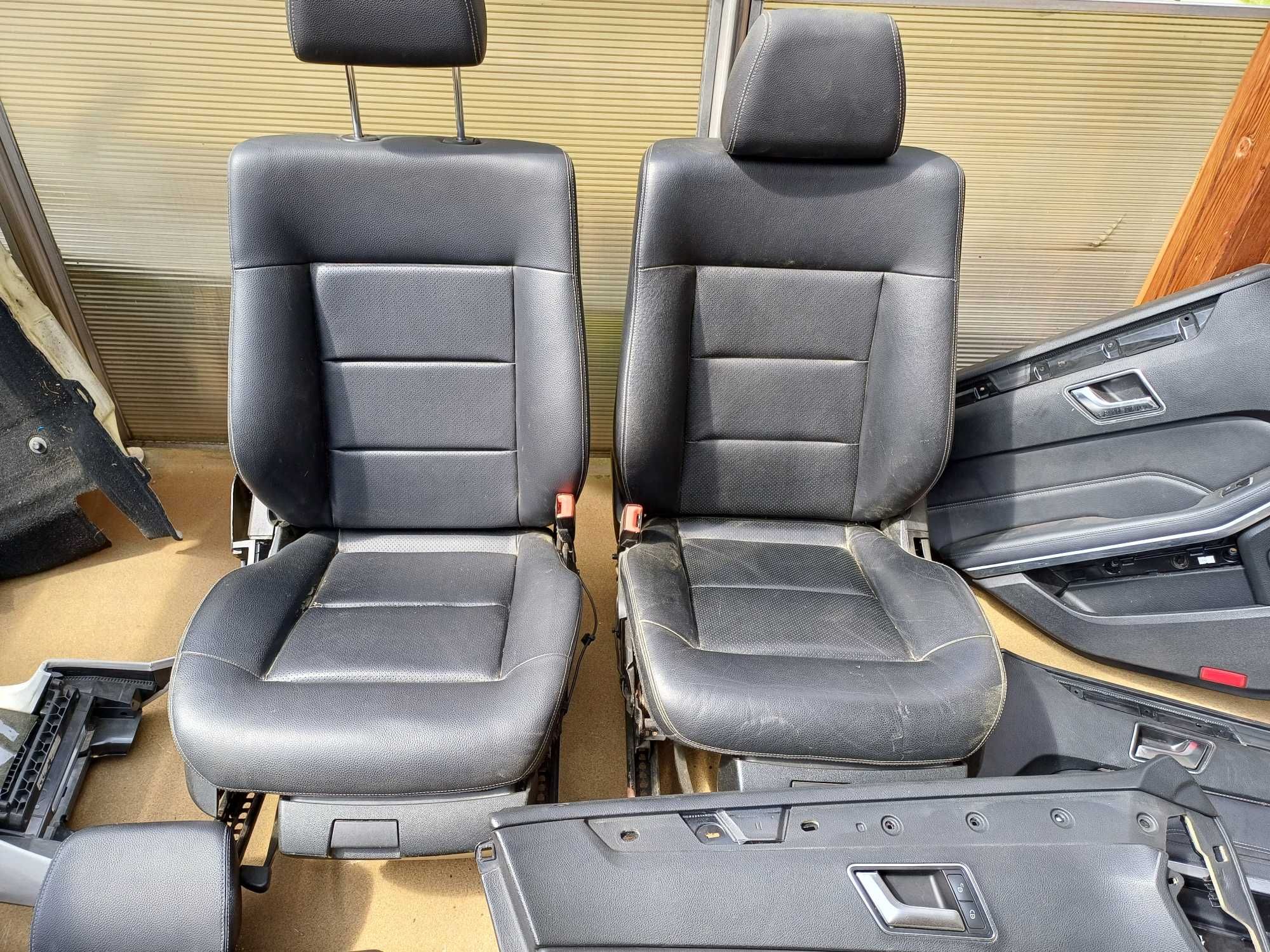 tapicerka fotele boczki wykładzina środek Mercedes w212 lift sedan