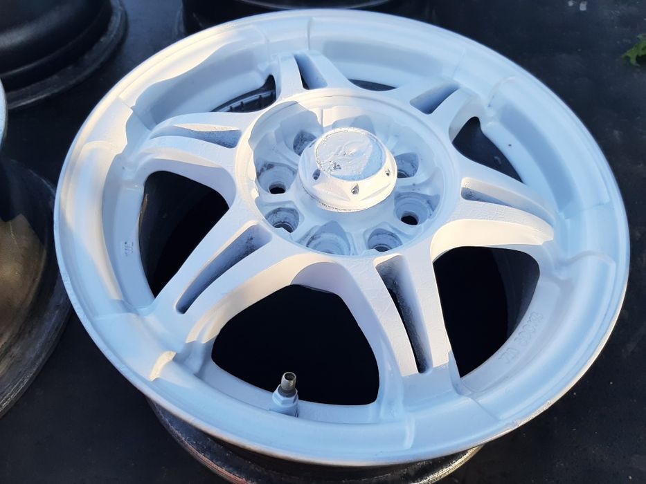 Продам легкосплавні диски r 13 4/98