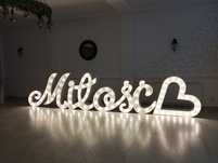 Wynajem napisów LOVE , neon , ciężki dym , stelaż  , miłość, lustro