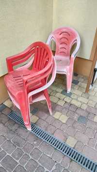 Krzesła plastikowe