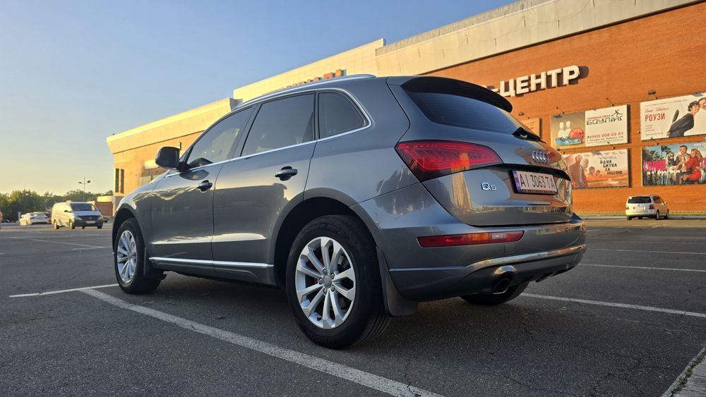 Офіційна Audi Q5
