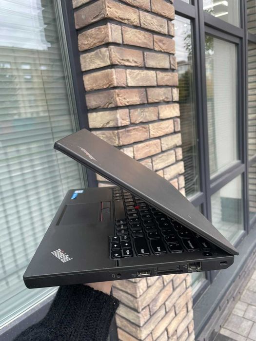 ThinkPad X260 • Intel i5 • 12.5" HD • Робота та навчання є кількість