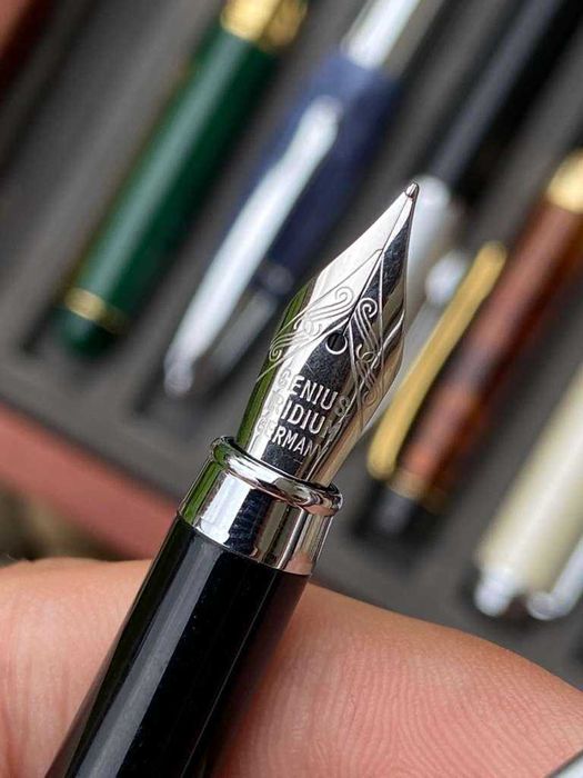 Coleção de Canetas Iridium Point de Tinta Permanente com Expositor