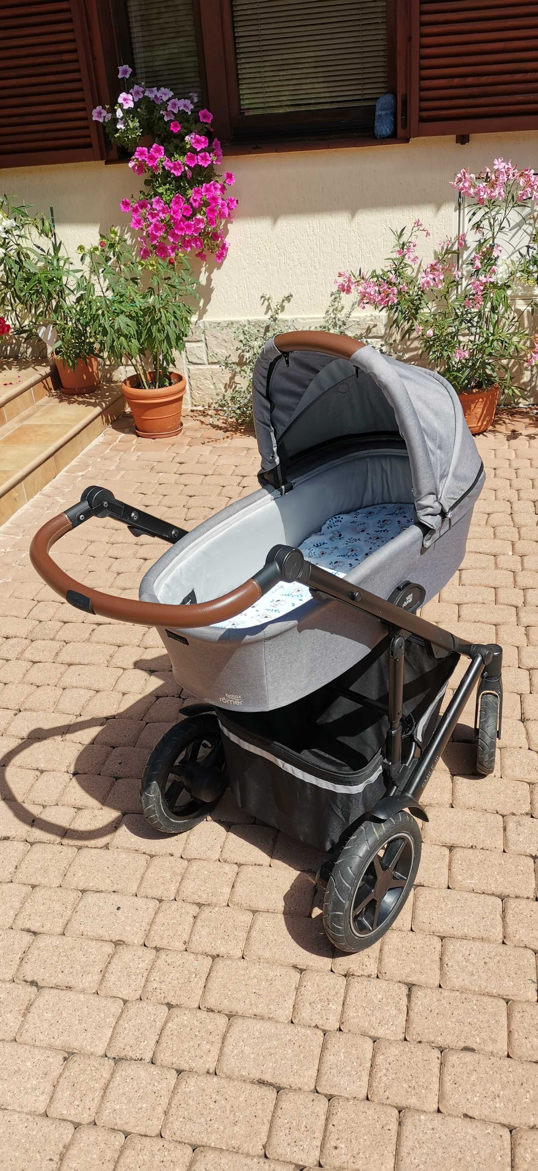Wózek z gondolą Britax Romer Smile III
