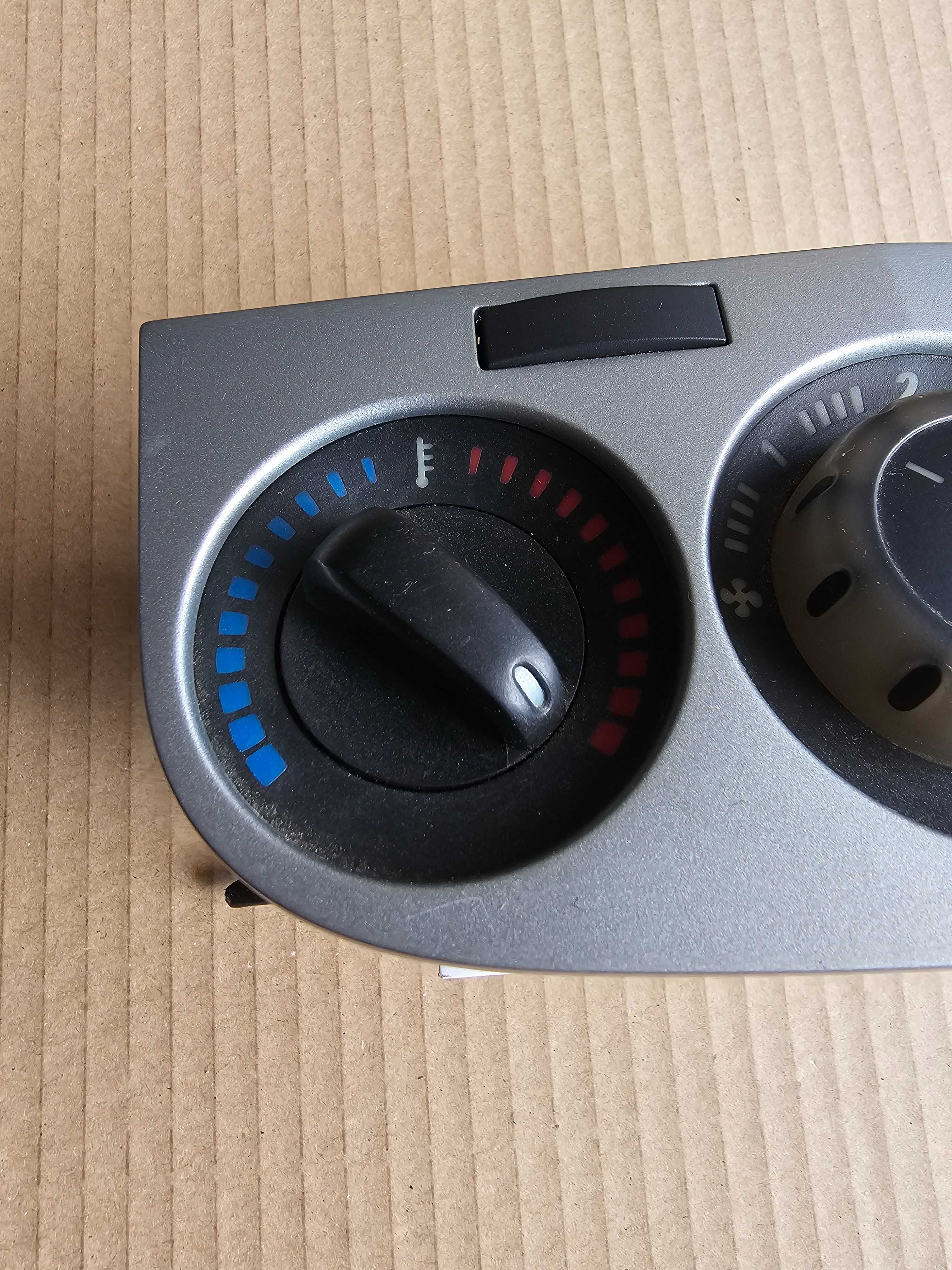 Panel Nawiewu Opel Corsa D