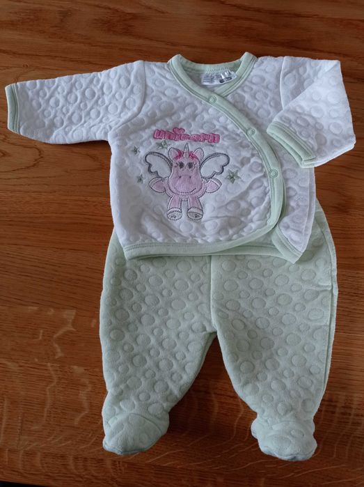 Zestaw dres dla niemowlaka rozmiar 56