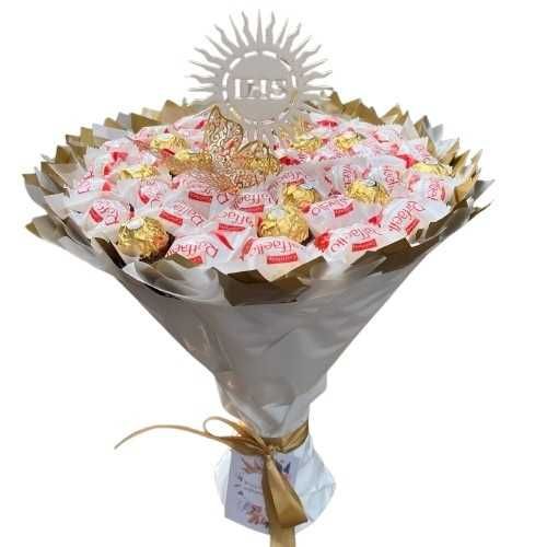 Bukiet ze slodyczy Ferrero i Raffaello. Komunia.Prezent na 50 Urodziny