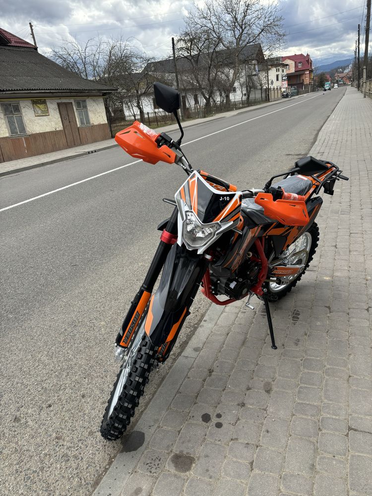 Мотоцикл BSE J10 250cc