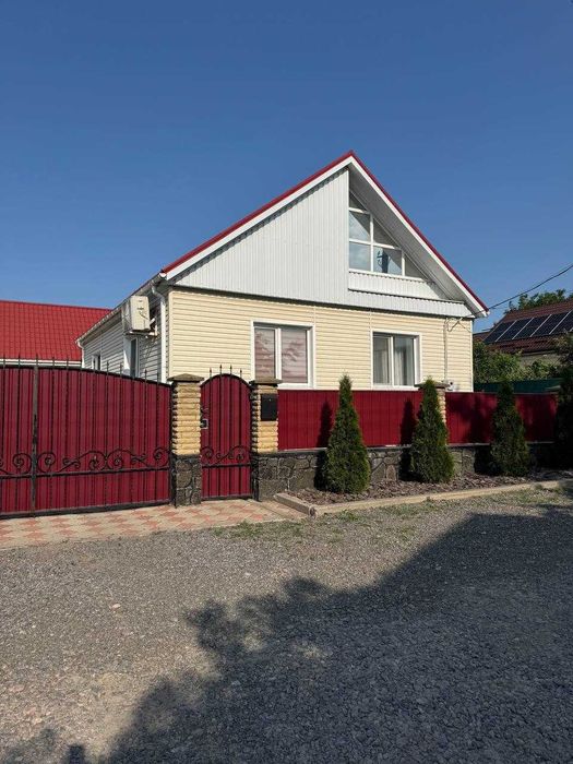 Будинок з усіма зручностями