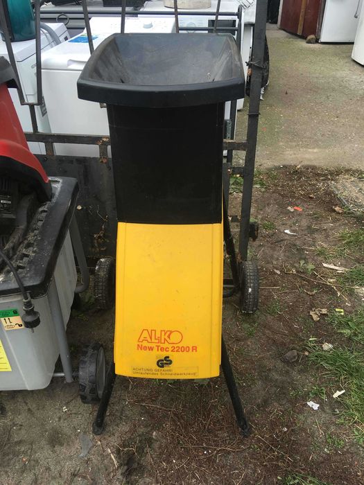 Rębak Rozdrabniacz rębak do gałęzi