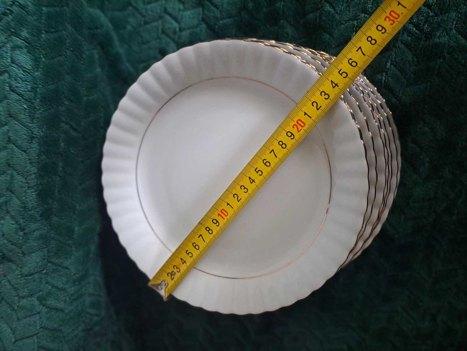 Chodzież 11szt talerze obiadowe płaskie  Iwona złota linia