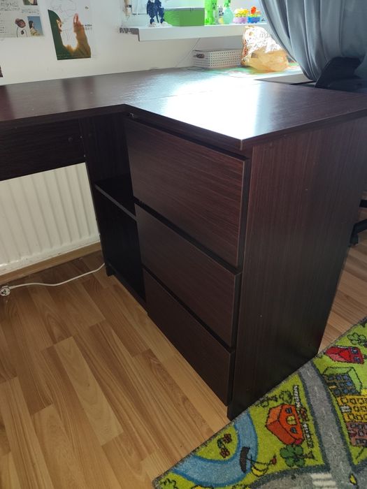 Biurko narożne z szafką i szufladami 155x85x77
